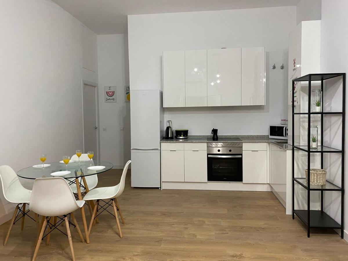 Aluche Aparment C Lägenhet Madrid Exteriör bild